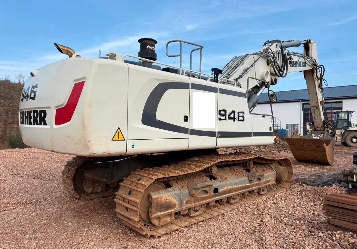 LIEBHERR 946|KOPARKA GĄSIENNICOWA